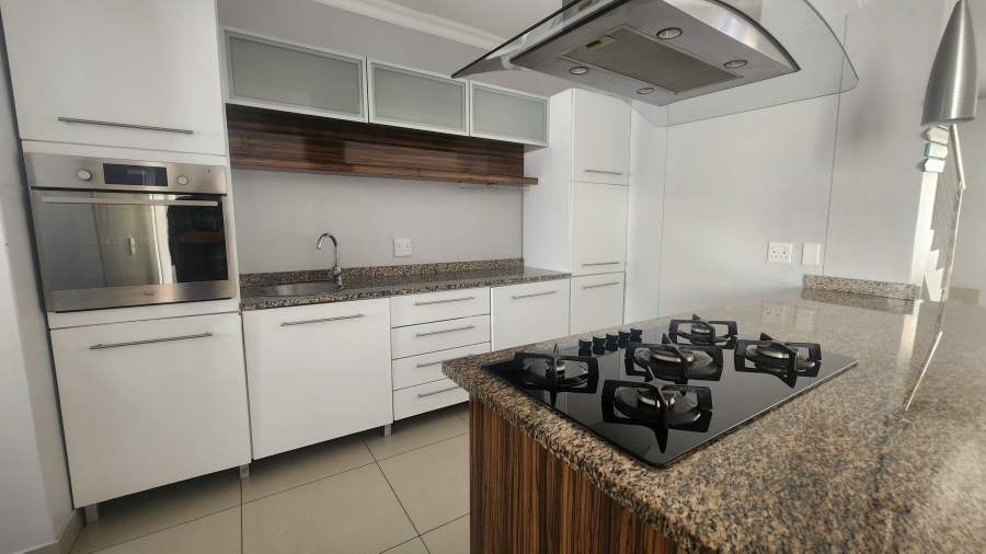 4 Bedroom Property for Sale in Westcliff Western Cape